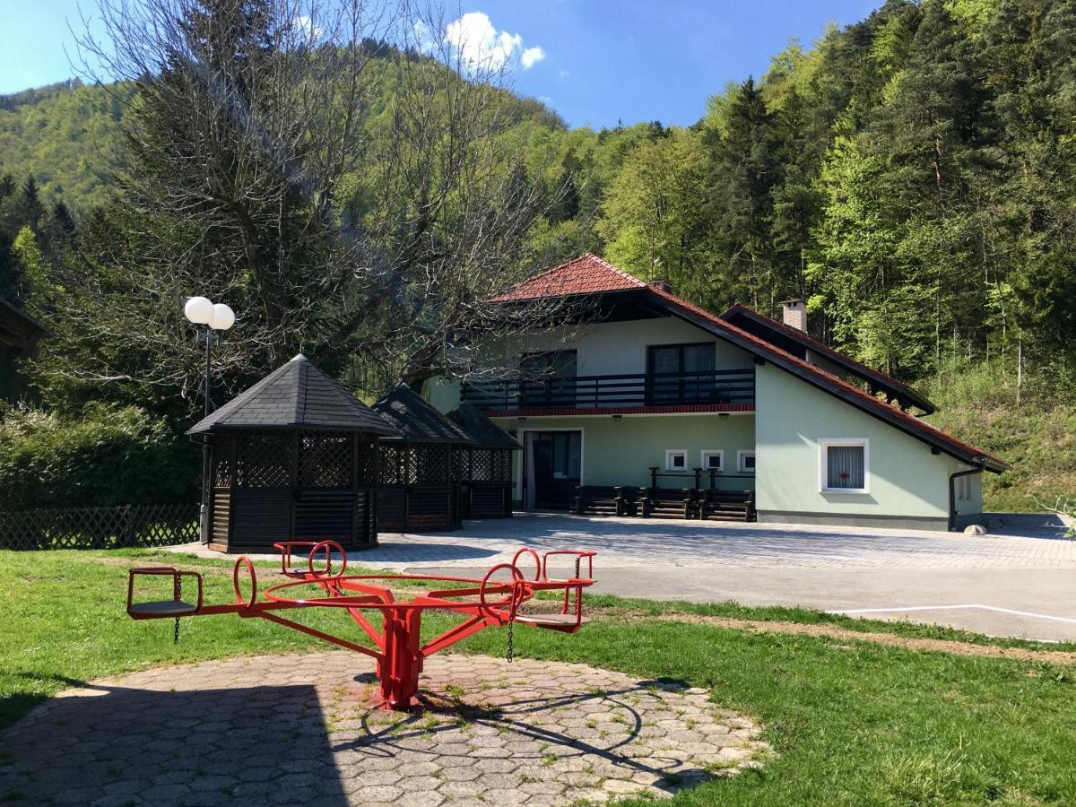 Guest House Atelsek Recica ob Savinji Εξωτερικό φωτογραφία